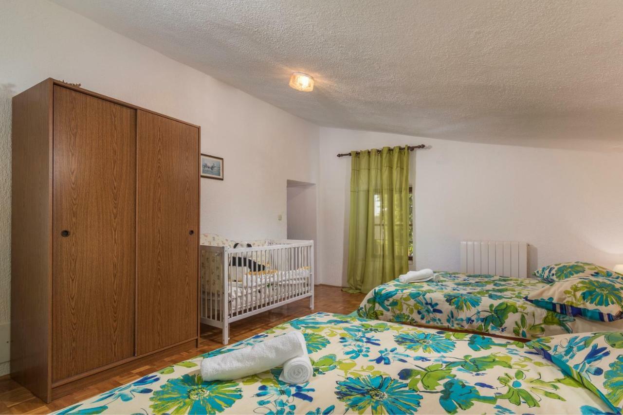 Apartmani Zikovic Poreč Exteriör bild