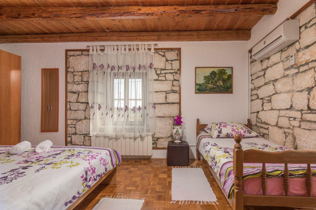 Apartmani Zikovic Poreč Exteriör bild